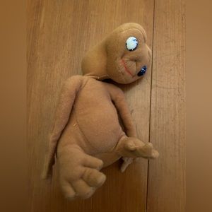 E.T. Plush original item
